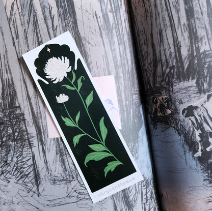 November Birth Flower - Chrysanthemum Bookmark