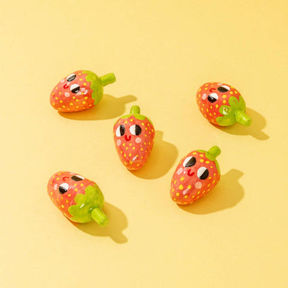 Fearless Strawberry / Ceramic Pieces