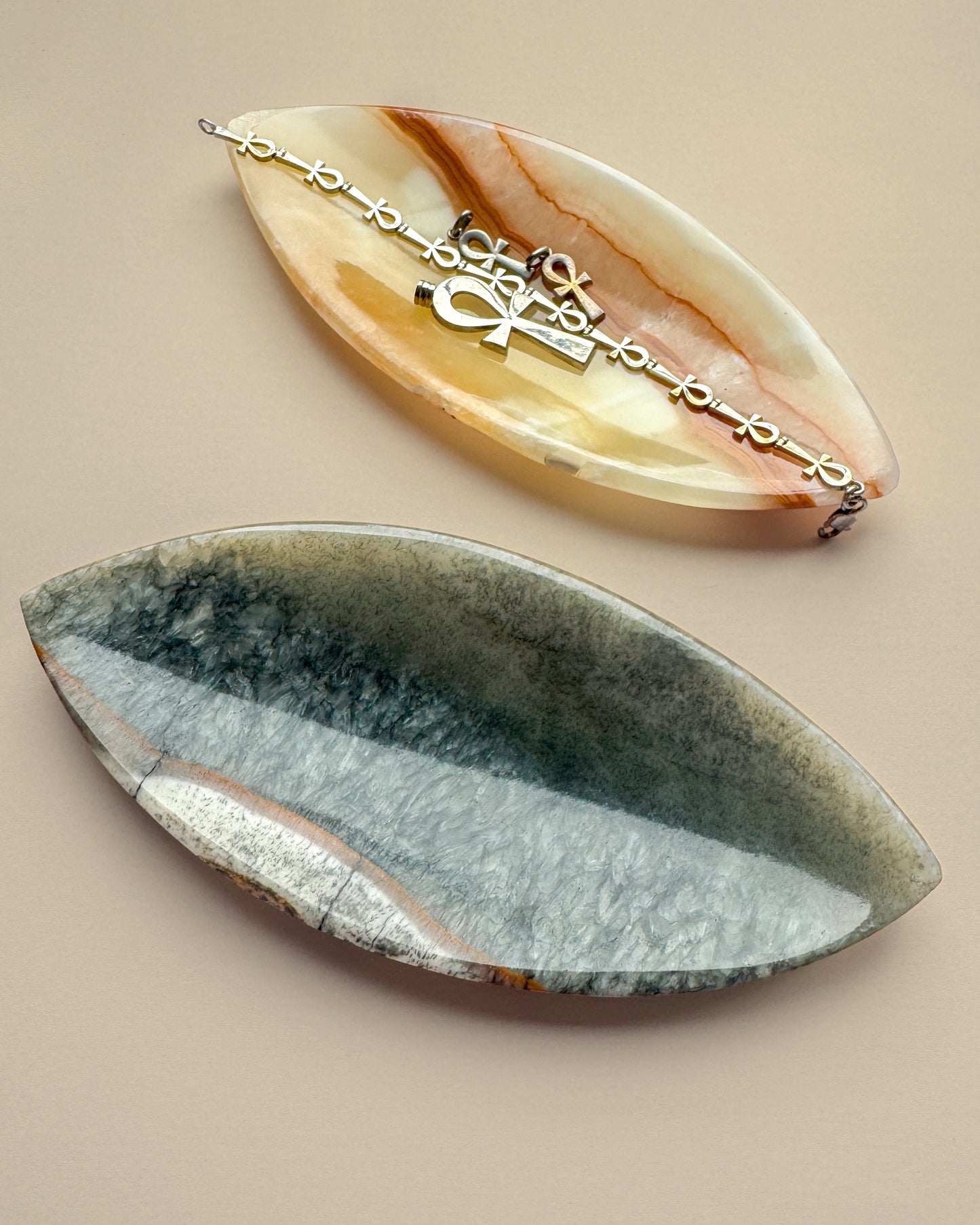 Onyx trinket dish - Honey