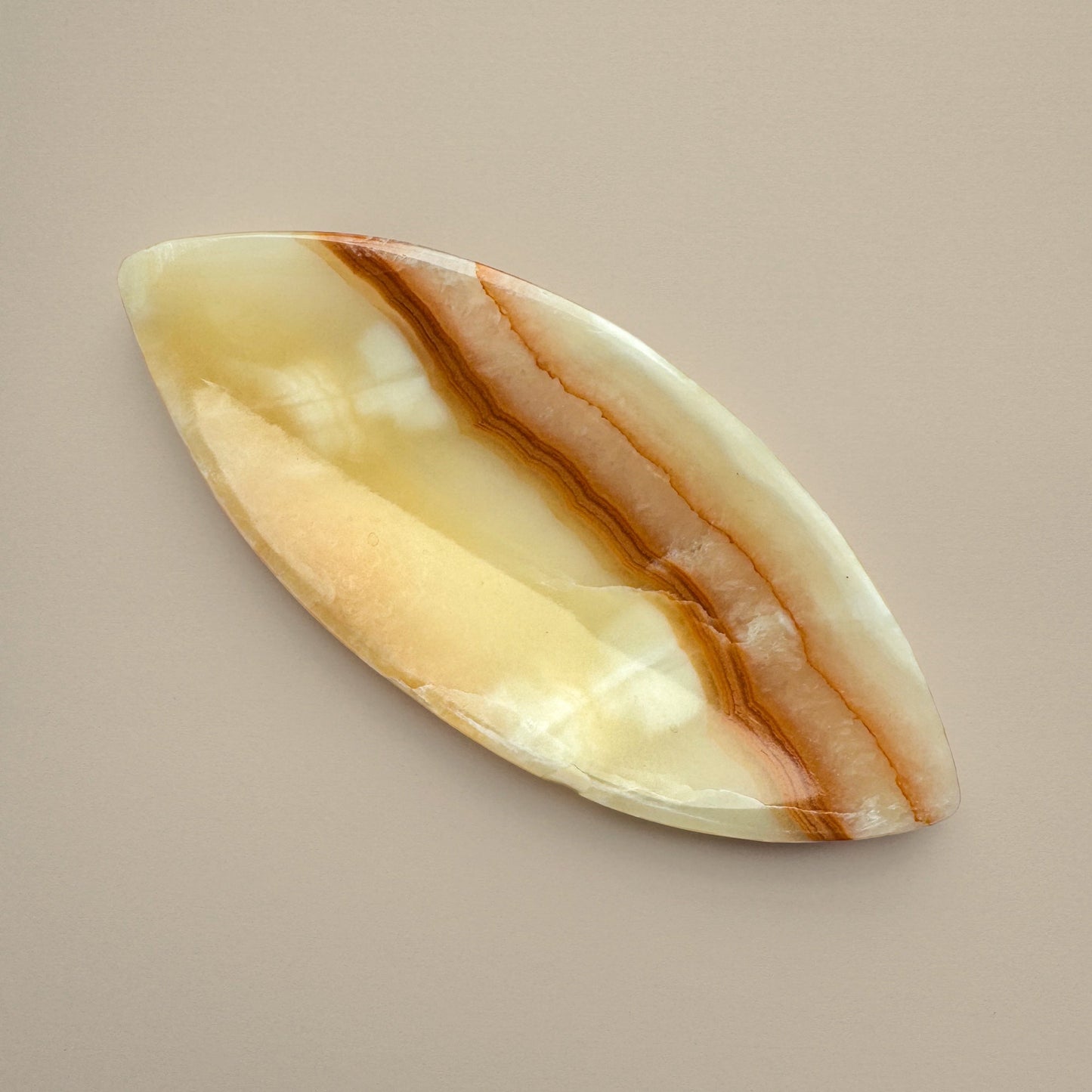 Onyx trinket dish - Honey