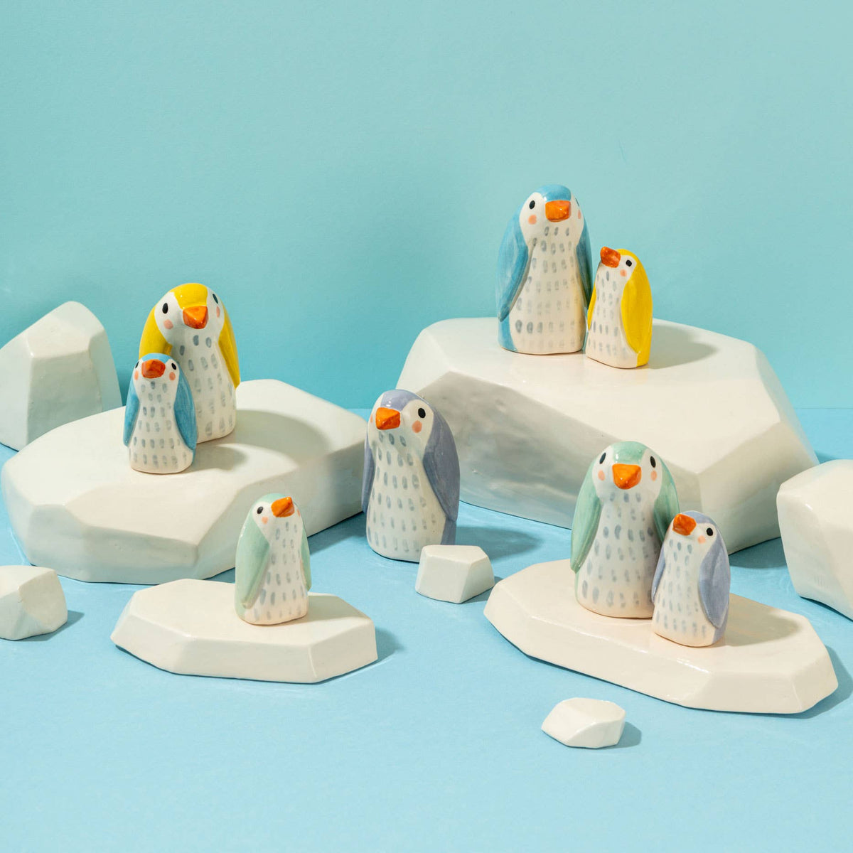 Mama Penguin Blue / Ceramic Piece