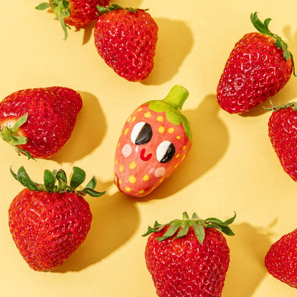 Fearless Strawberry / Ceramic Pieces