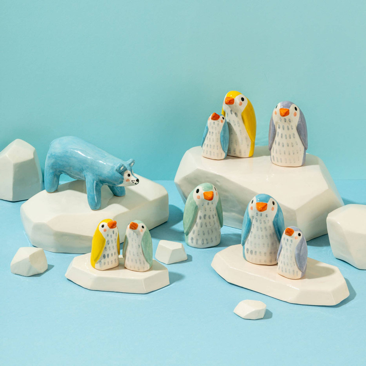Mama Penguin Blue / Ceramic Piece